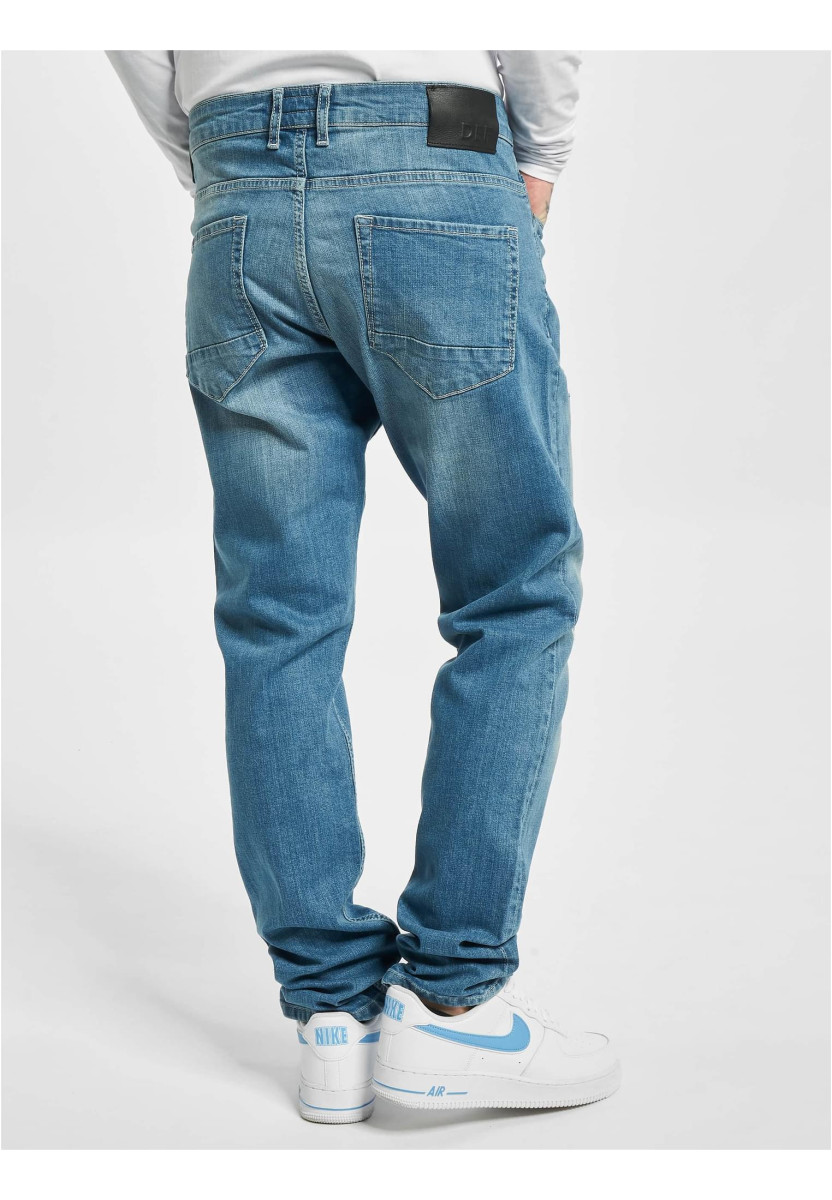 Arak Slim Fit Jeans