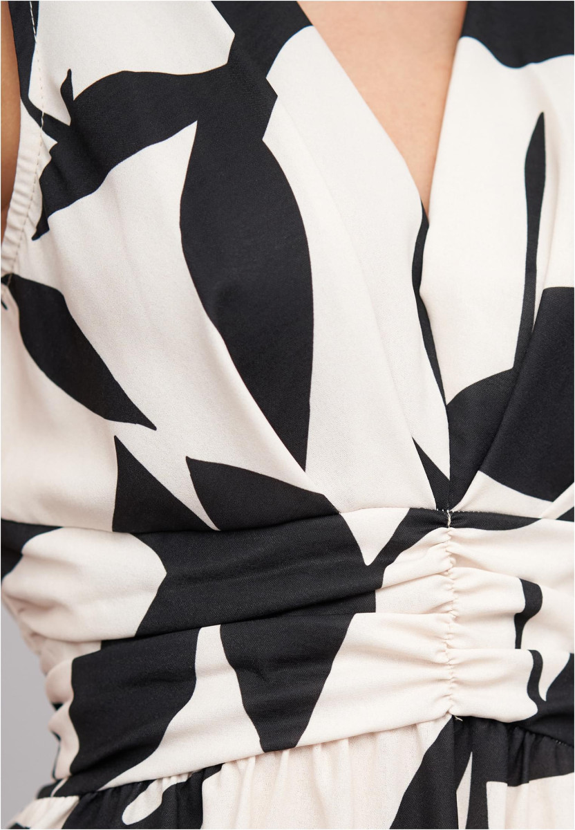 Dress with floral print