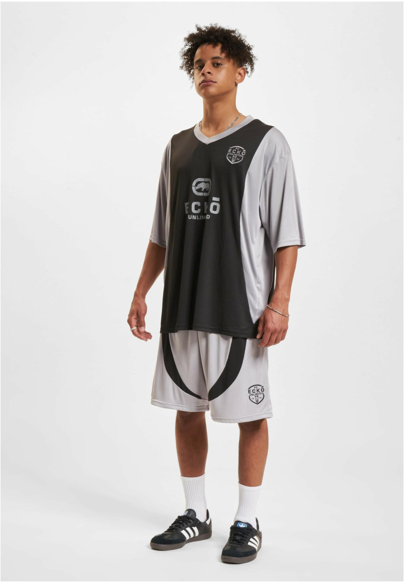 Ecko Unltd. Cuts Shorts