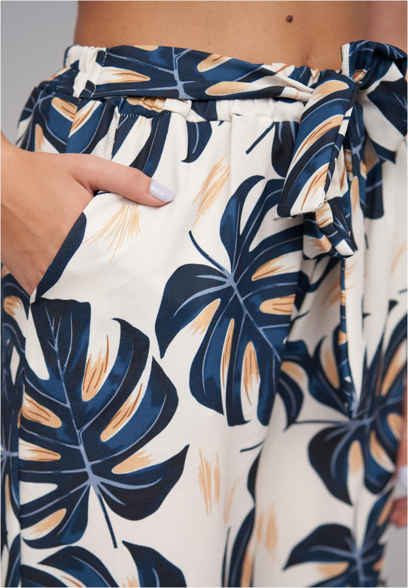 Summer Pants with palm print and tie belt