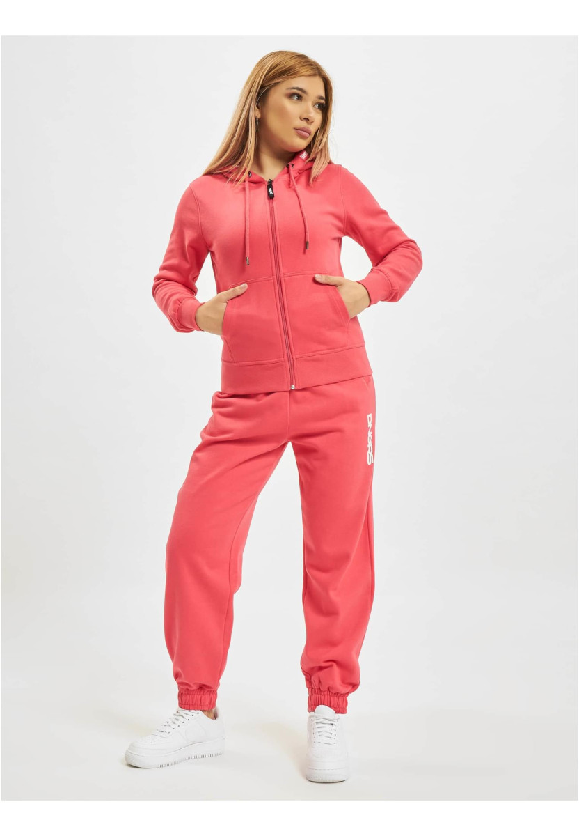 Leila Suit