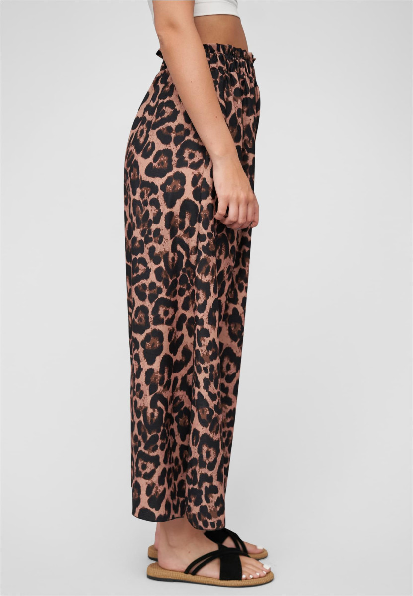 Maxi Skirt with side slit and leo print