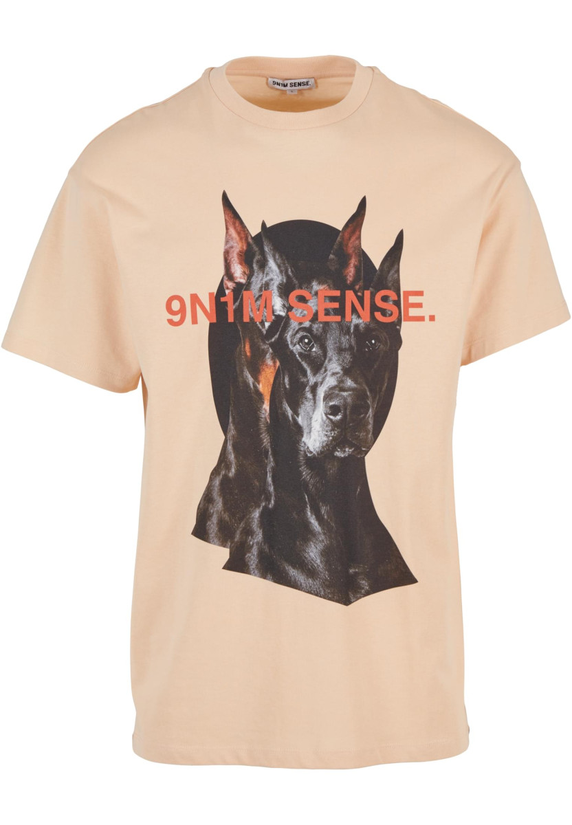 W-Doberman 2 T-Shirt