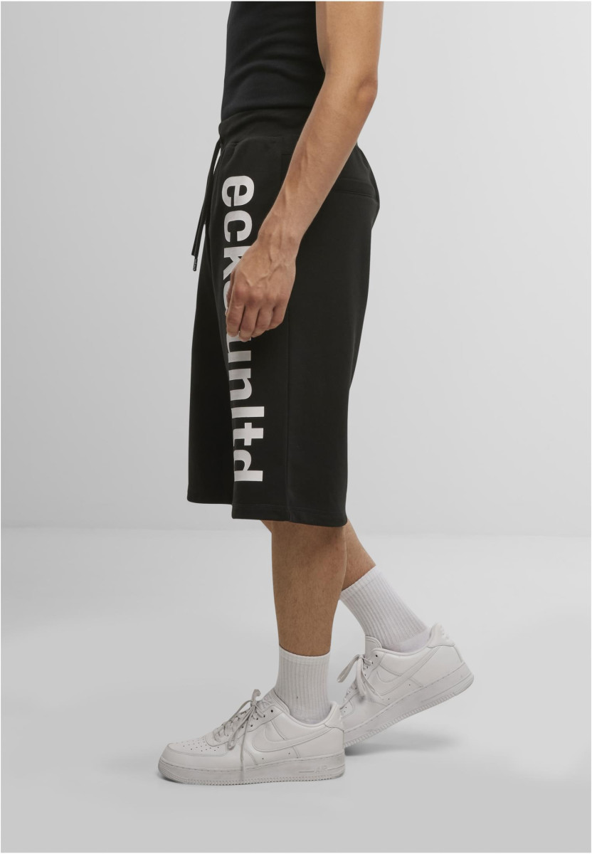 2 Face Shorts