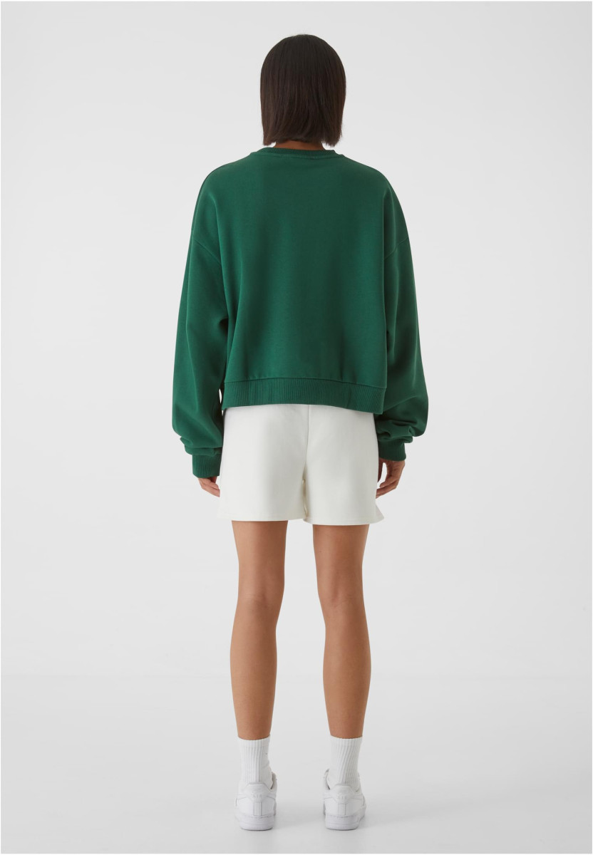 W-Essential Short