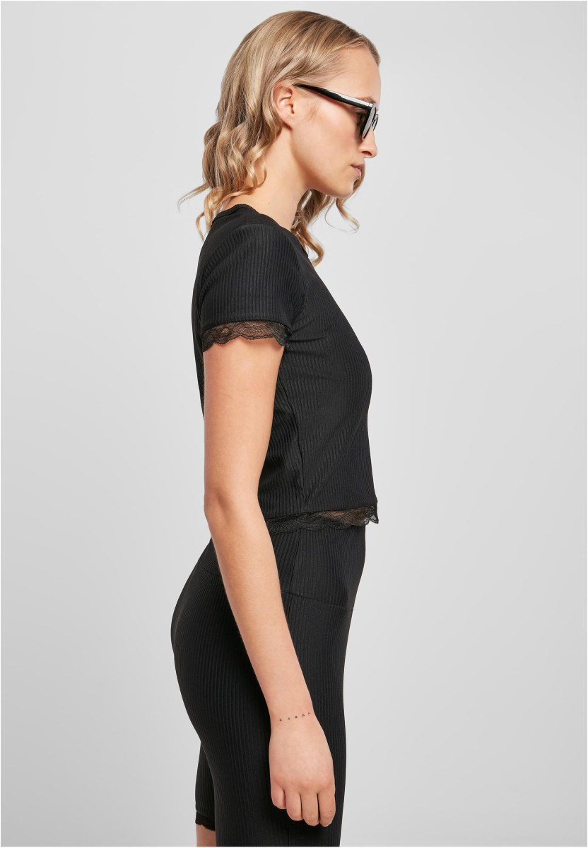 Ladies Cropped Lace Hem Tee