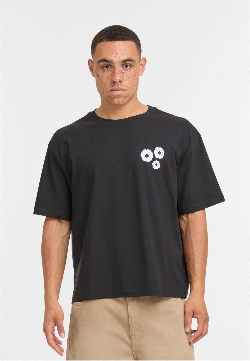 Bold Flowers Cropped Oversize Tee