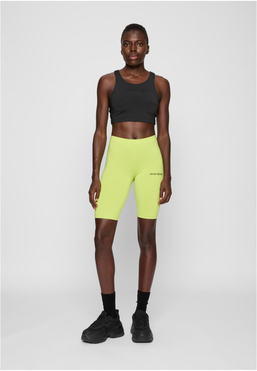 W-Essential Crop Top