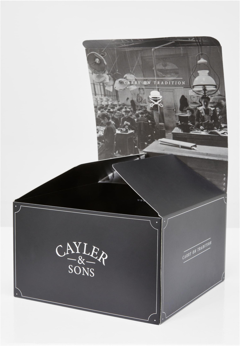 Cayler & Sons Capbox