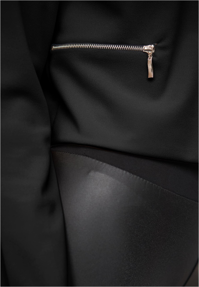 Short Blazer wit Zip-Pockets