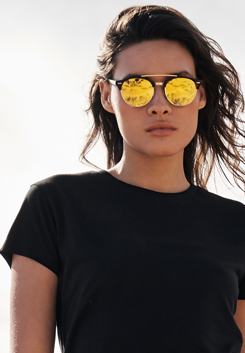 Sunglasses April