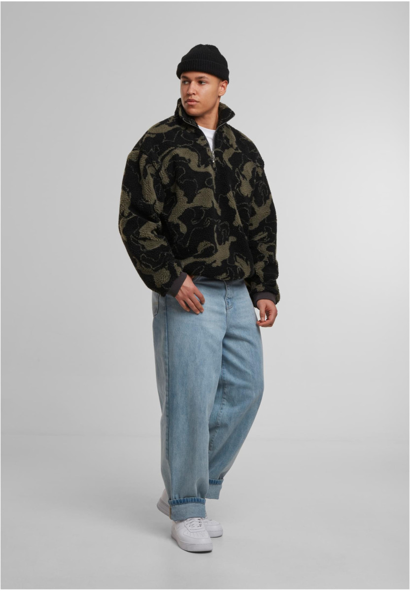 Oversized Pattern Teddy Troyer