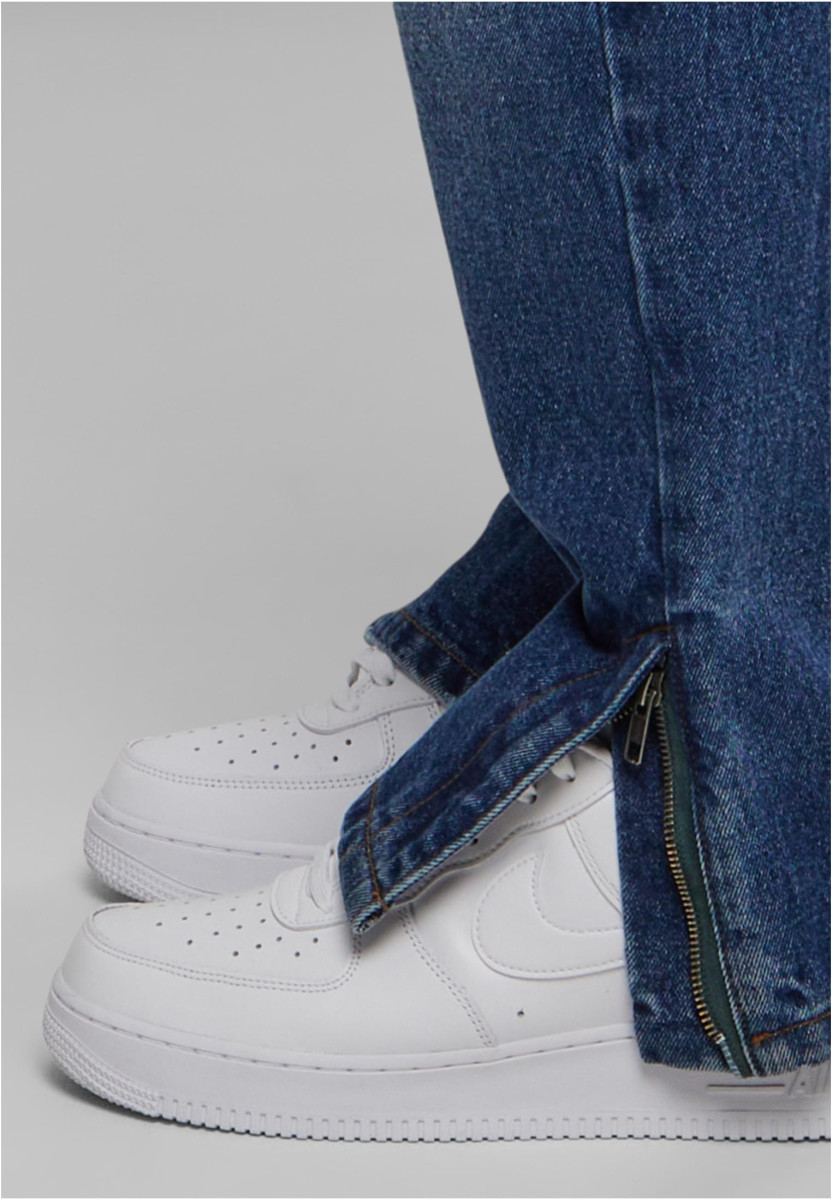 Heavy Ounce Straight Fit Zipped Jeans